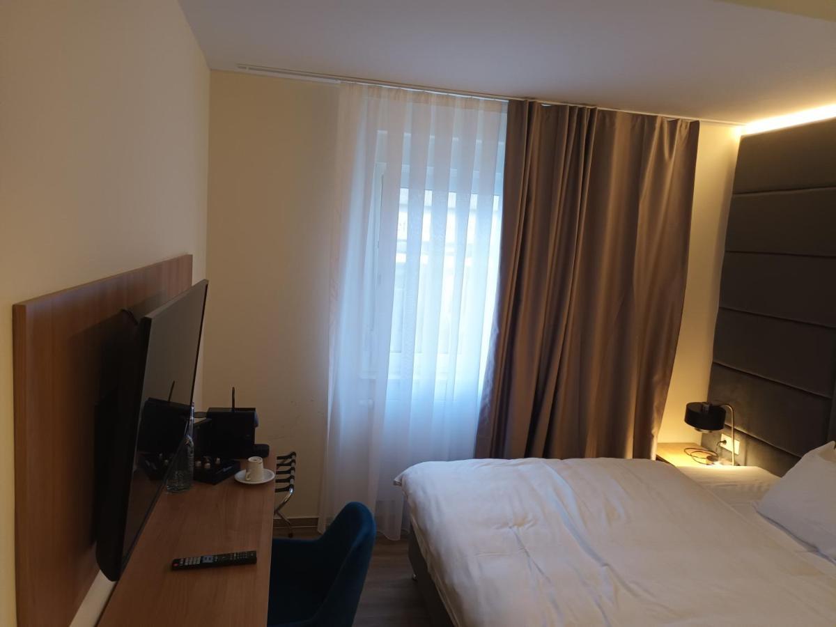 O&O Hotel Oberursel Zentrum エクステリア 写真