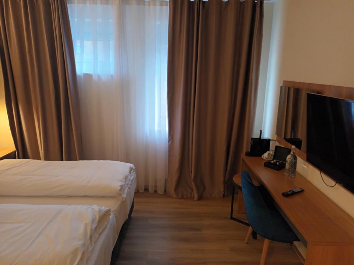 O&O Hotel Oberursel Zentrum エクステリア 写真